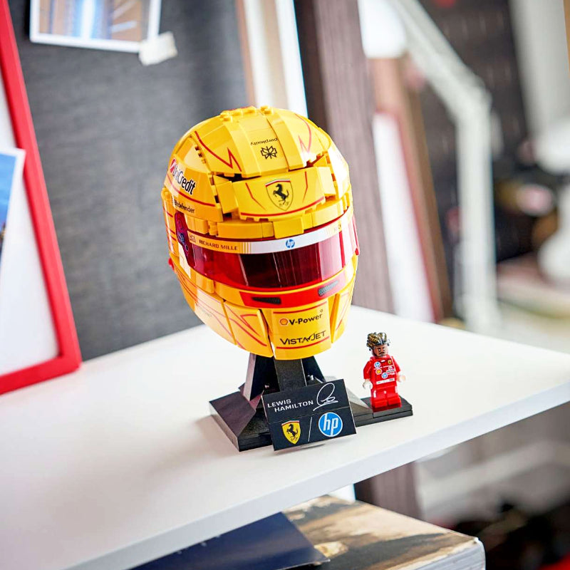 LEGO - Scuderia Ferrari HP Lewis Hamilton Helmet - 43022
