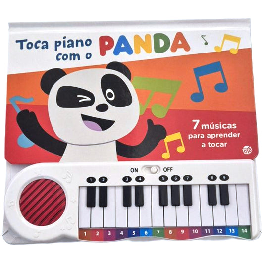 Toca Piano com o Panda